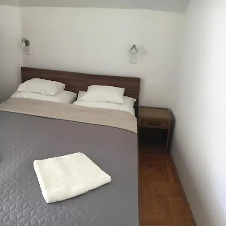 Enter Apartmanhaz * Hajdúszoboszló