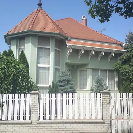Enter Apartmanhaz Hajdúszoboszló